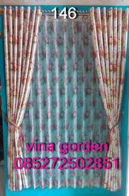Dalam memilih jenis gorden sesuaikan dengan desain interior rumah anda. Gorden Terbaru 2016