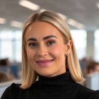 300+ "Isabelle Belle" profiles