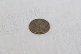 The german currency notes are made up of 5, 10, 20, 50, 100, 200, 500. German Currency Over The Years German Language Blog