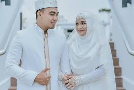 Dan biasanya dibaca pada saat setelah melaksanakan sholat fardhu maupun sholat sunah. 25 Ucapan Pernikahan Kreatif Islami Formal Dan Juga Lucu Theasianparent Indonesia