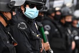 Here's a look at the minimum requirements to become a police officer in california. California Cops Could Soon Need College Degrees To Join The Force