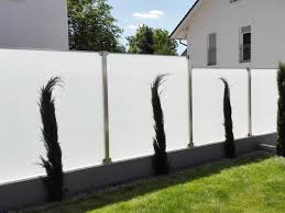 Glaszaun Fur Wind Und Sichtschutz Glasprofi24 Glaszaun Zaun Sichtschutz Glas