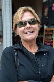 A Conversation With Helene Leonard