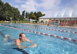 Mit E Tickets Und Zeitfenstern Lintorfer Allwetterbad Seit Montag Geoffnet Ratingen