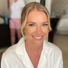 Isabel Heredia's Instagram, Twitter & Facebook