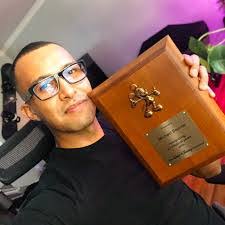 Frank Nesci's Instagram, Twitter & Facebook