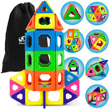 Descubrí la mejor forma de comprar online. Amazon Com Discovery Kids Juego De Bloques De Construccion Magneticos 51 Piezas Toys Games