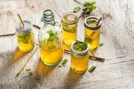 Iced tea with Alpine herbs - Recipes | fooby.ch
