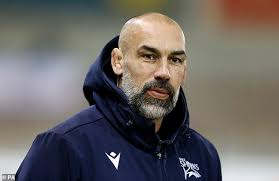 Alex Sanderson is short