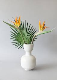 This listing is for 1 plant and you can purchase multiples at a time with combined shipping. Large Indoor Outdoor Artificial Bird Of Paradise Spray 36 In 2021 Tropical Flower Arrangements Tropical Floral Arrangements Artificial Flowers And Plants