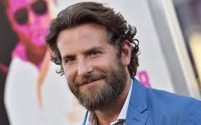 Want to know how bradley cooper has worn his hair?? 45 Bradley Cooper Hairstyles For Keepin It So Hardcore Menhairstylist Com