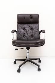U profiteert van alle voordelen met skai leer! Vintage Verstelbare Bureaustoel Bekleed Met Bruin Skai Leer Zefla Italy Froufrou S