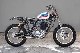 Four Stroke Of Genius The Real Intellectuals Yamaha Sr500 Flat Tracker Motor