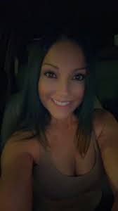 Hey guys my name is Kevin McKamey with The Honey Stud. I'm new to bee  keeping this year. But Iv jumped in with both feet. With the help from  Dirty South Bee