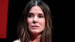 Born sandra annette bullock on 26th july, 1964. Seltener Anblick Sandra Bullock Zeigt Ihre Tochter Laila Promiflash De