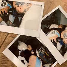 Its the number 76 in roman numerals, its 'dedicated to a close family member'. Zuerst Das Lied Jetzt Das Selena Gomez Nabila Tattoo Wie Justin Bieber Aktuelle Boulevard Nachrichten Und Fotogalerien Zu Stars Sternchen