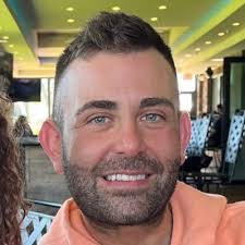 Christopher Wendt's Instagram, Twitter & Facebook