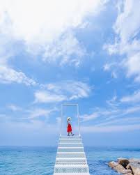 retrip リトリップ 国内 on instagram retrip 淡路島 こちらは 幸せのパンケーキ淡路島リゾート にある 幸せの階段 です まるで空中に浮かんでいるような不思議な感覚を味わうことができます 淡路島 まるかん 空中