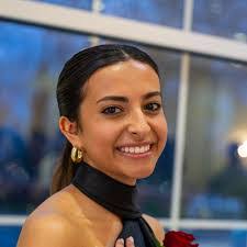 Kara Ayers's Instagram, Twitter & Facebook