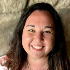 Emily Tuttle's Instagram, Twitter & Facebook