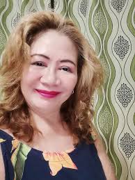 A good life is when you smile often, dream big, laugh a lot and realize how  blessed you are for what you have.