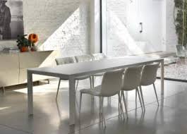 From an intimate dinner to a family gathering in a second. Extending Dining Tables Contemporary Extendable Dining Tables
