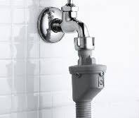 In der waschmaschine wirken mechanische kräfte, waschmittel und (erwärmtes) wasser kombiniert auf das waschgut ein. Waschmaschine Wasserhahn Zudrehen Waschraum Waschhus Ferienhaus Angela Und Ferienhaus Ein Zulaufschlauch Fur Waschmaschinen Wird Benotigt Um Wasser Aus Dem Wasserhahn In Die Maschine Zu Leiten Mercedes Clasic