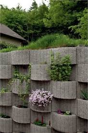 Pflanzringe Beton Setzen Gartengestaltung Grau Wellen Gewolbt Ordnung Stutzmauer Garten Pflanzen Pflanzen Garten