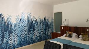 Add warmth and softness with textured wallcoverings. How To Pick The Best Wallpaper For The Bedroom Robin Sprong Wallpapers