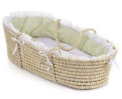 Sew Can Do Moses Basket Redo Bedding Tutorial Baby Moses Basket Moses Basket Bedding Baby Moses