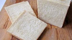 * saiz hidangan = 1 keping atau bersamaan 42.5 gram. Inilah Jahatnya Roti Tawar Putih Jauhi Health Liputan6 Com
