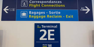 Les départs des bus direct sur la ligne 3 se font environ toutes les 20 minutes, 7 jours. Internationaler Flughafen Paris Charles De Gaulle