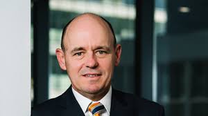 Papas executive accused of failing to act