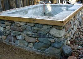 Diy Outdoor Hot Tub Buscar Con Google More Hot Tub Outdoor Outdoor Bathtub Diy Swimming Pool