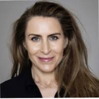 Sara Colorado's Instagram, Twitter & Facebook