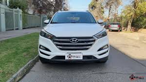 The hyundai tucson was recently redesigned for the third time in the compact crossover's history last year, and for 2017 it largely stands pat aside from adding some technology updates inside that are, at least for now. Hyundai Tucson Crdi 2 0 Turbo 2017 Review Youtube