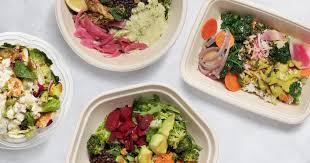 Whether you're warming up with a hearty buffalo chicken or miso bowl, or craving a fresh winter squash salad, sweetgreen and uber eats have you. On A Health Kick What To Order And Watch Out For At Sweetgreen Chop T Cava And Beefsteak The Washington Post