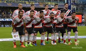 El plantel llegó esta mañana (hora argentina) a la ciudad de abu dhabi, tras la derrota ante el al ain por penales, para en la capital de los emiratos arabes, los jugadores y el cuerpo técnico de river retomarán mañana el trabajo de cara al partido que deberá jugar el sábado a las 10.30 contra kashima. Que Sustancia Circula Por El Plantel De River Canal 9 Televida Mendoza