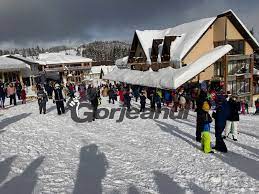 Vint 4.5 m/s umeditate 59% precipitatii: Partie NouÄ De 1 5 Km AmenajatÄ In Ranca StaÈiunea E PlinÄ De TuriÈti Stiri Locale De Ultima Ora Stiri Video Stiri Gorjeanul Ro