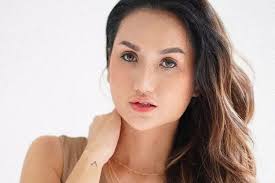 Ini Dia Profil Tengku Dewi Putri Istri Andrew Andika Ngaku Diselingkuhi  Saat Hamil