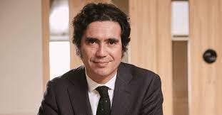 Ignacio briones rojas (santiago, 12 de diciembre de 1972) es un ingeniero comercial, economista, político y académico chileno, militante de evolución política, partido del cual es candidato presidencial. Ignacio Briones Para Financial Times Es El Ministro Del Consenso