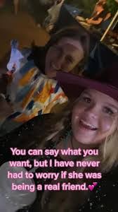 Emily Threet's Instagram, Twitter & Facebook