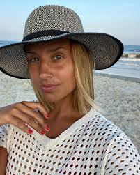 Sol Mayer's Instagram, Twitter & Facebook