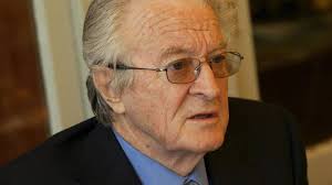 Mort de l'ancien ministre Roland Dumas à l'âge de 101 ans