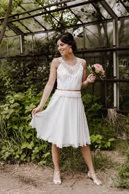 Well you're in luck, because here. Wundervolle Kleider Fur Das Standesamt Brautkleid Kurz Hochzeit Kleid Standesamt Hochzeitskleid Koln