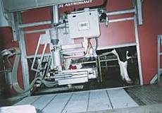 岡山畜産便り2000年１０月号 搾乳ロボットについて 農業総合 ...