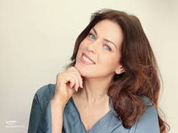 Crafting the Perfect Actor Headshot for Realtors