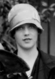 Evanston heiress Mary Jayne Gold, who helped rescue Jews and artists in  Nazi-occupied France, is the inspiration for a new novel by a bestselling  author