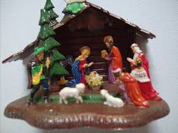 Vintage 1950 39 S 1960 39 S Miniature Plastic Nativity Scene Classic Vintage Christmas Christmas Display Christmas Memory