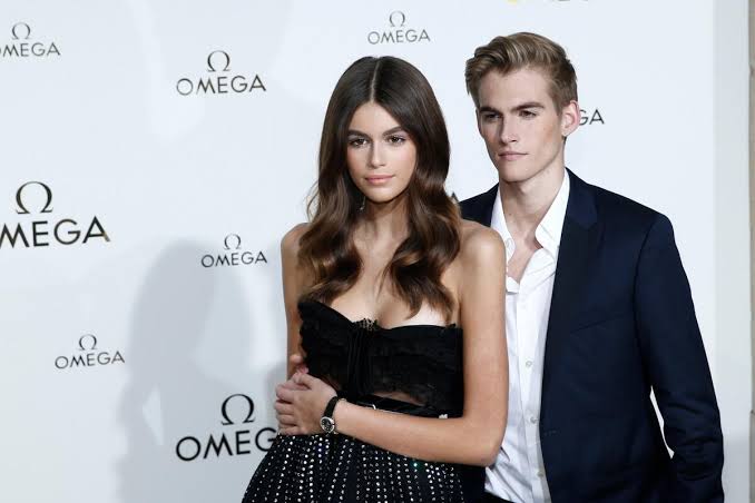 Presley Gerber, son of model Cindy Crawford, dies at age 27 - Los Angeles Times
